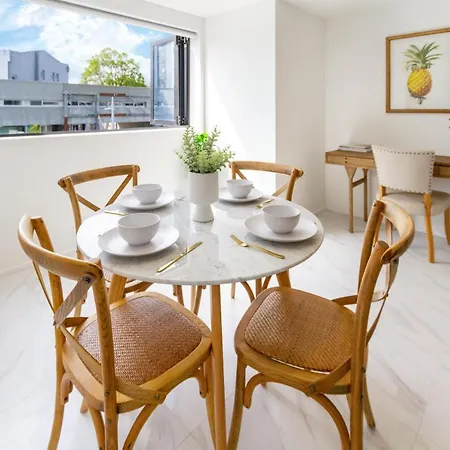 Heart Of Christchurch Cbd Hideaway 2Bed 1 Bath Exterior photo